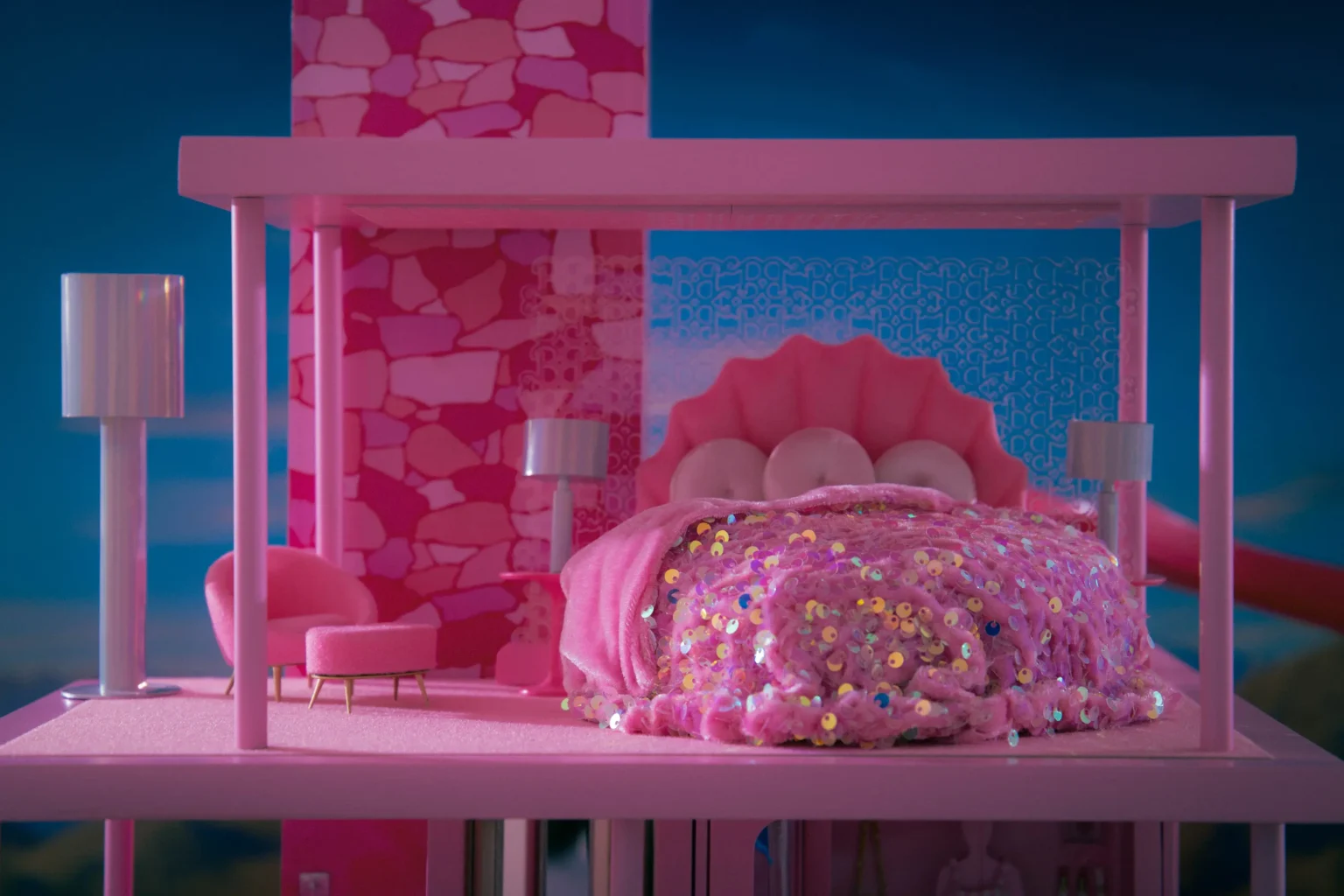 Cama y dormitorio de Barbie's Dreamhouse en impresión 3D.
