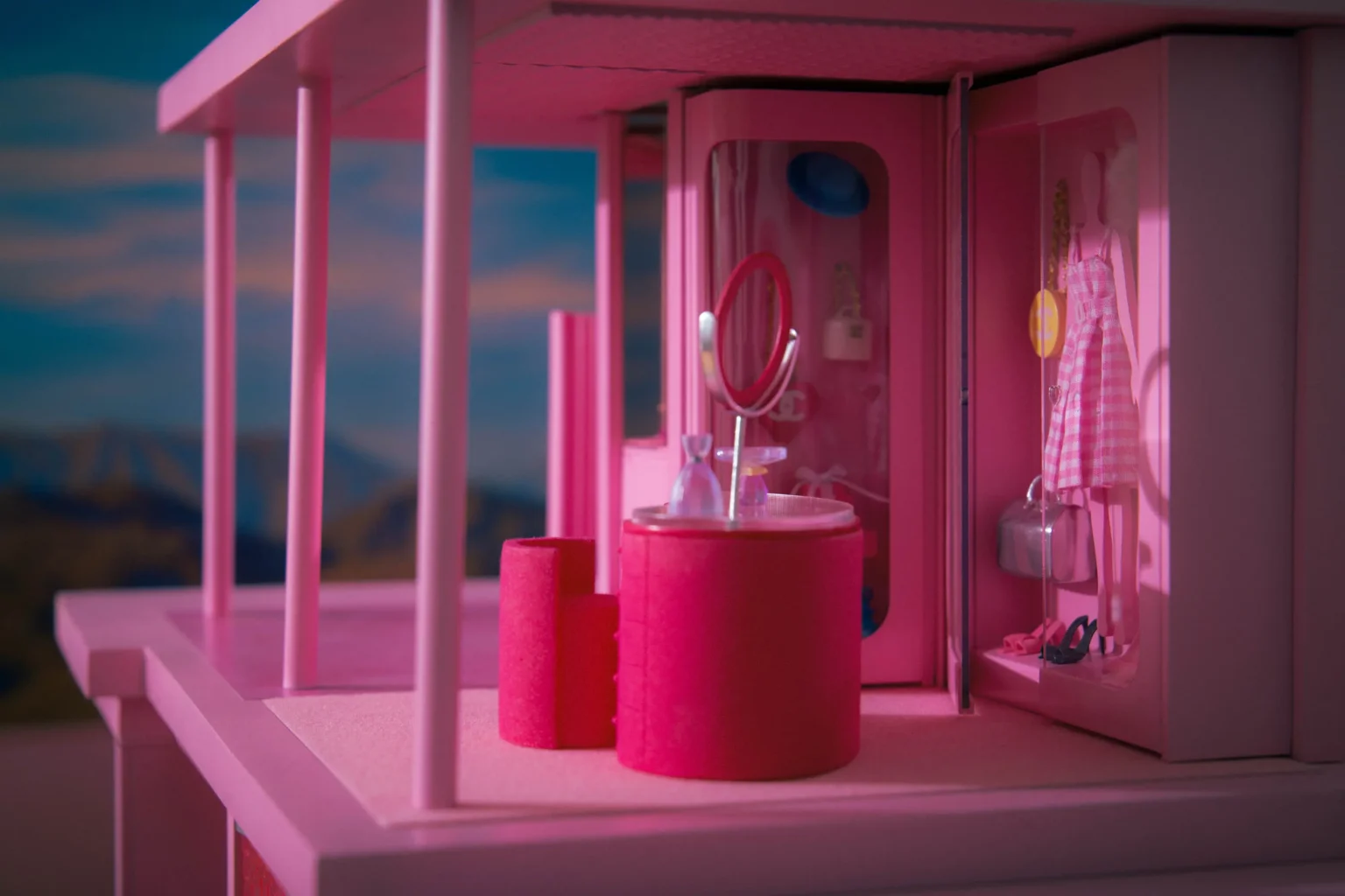 Vestidor de Barbie's Dreamhouse en impresión 3D.